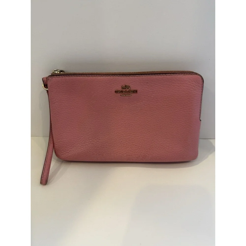 Pink Coach‎ Wristlet Wallet Vintage Two Zip Pockets With Credit Card Slots